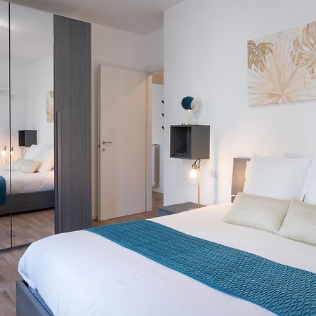 Lora Apartment,Free Private Parking, Self Check In,1 Como Bagian luar foto